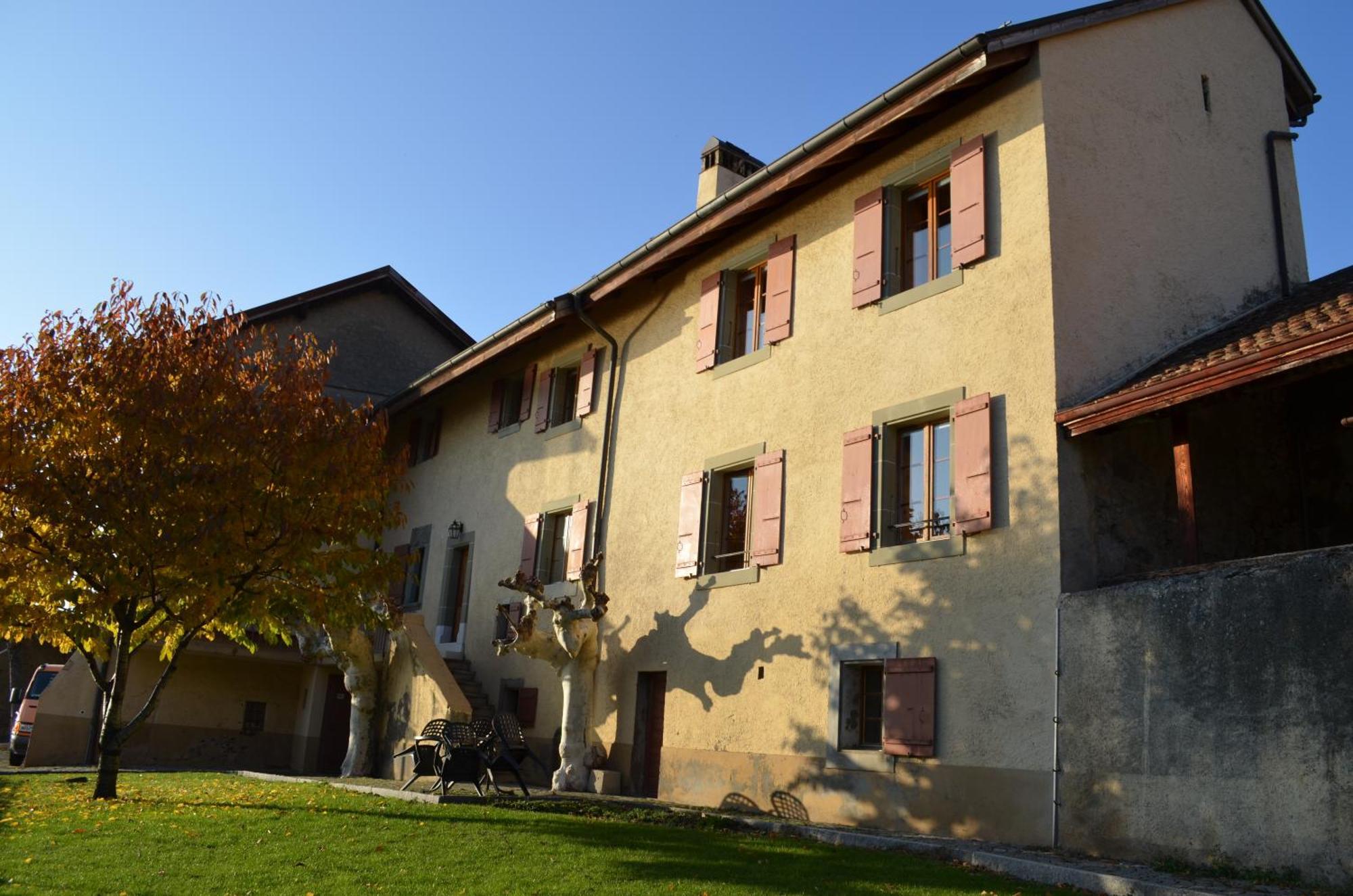 Hotel Domaine Du Burignon Saint-Saphorin Esterno foto